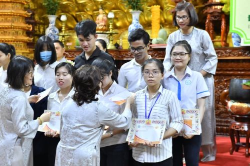 Tổng Kết Chương Trình Học Bổng Đạo Phật Ngày Nay 2020  (C258)  (Dành Cho Quý Tăng Ni Thuộc Tăng Đoàn Chùa Giác Ngộ Và Sinh Viên Các Trường Đại Học, Cao Đẳng Tại Tp. HCM)