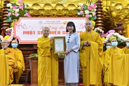 Lễ Tổng Kết Phật Sự, Thiện Sự Chùa Giác Ngộ - Quỹ Đạo Phật Ngày Nay Năm 2020