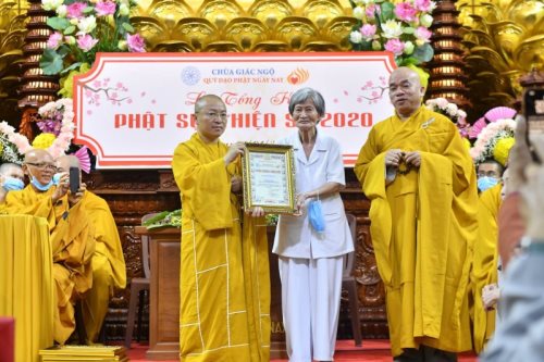 Lễ Tổng Kết Phật Sự, Thiện Sự Chùa Giác Ngộ - Quỹ Đạo Phật Ngày Nay Năm 2020