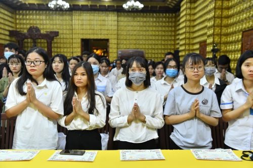 Tổng Kết Chương Trình Học Bổng Đạo Phật Ngày Nay 2020  (C258)  (Dành Cho Quý Tăng Ni Thuộc Tăng Đoàn Chùa Giác Ngộ Và Sinh Viên Các Trường Đại Học, Cao Đẳng Tại Tp. HCM)