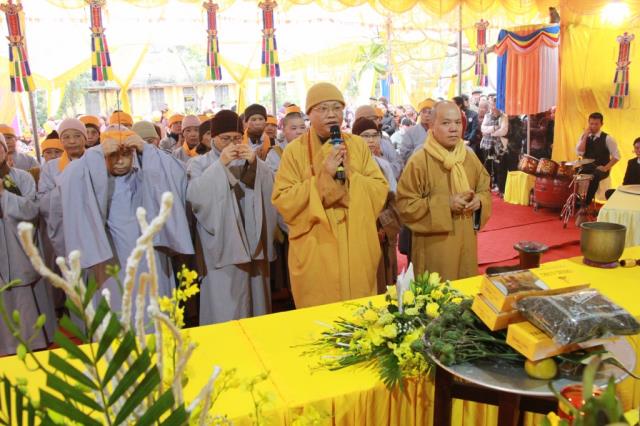 Thái Bình: Lễ nhập kim quan NT.Thích Đàm Niệm