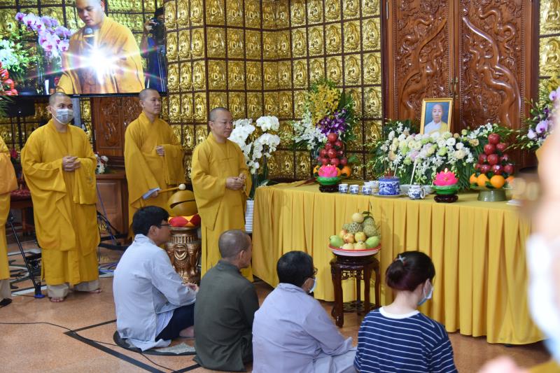 Trang nghiêm Lễ Tưởng niệm thân mẫu TT. Thích Nhật Từ