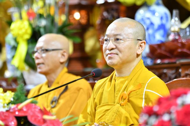 TP.HCM: Hơn 700 thiện nam, tín nữ quy y nhân kỷ niệm Phật thành đạo (08-12 AL)