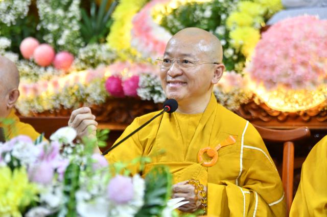 TP.HCM: Hơn 1000 người tham dự Lễ Phật thành đạo tại chùa Giác Ngộ