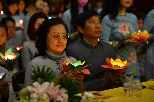 TP.HCM: Hơn 1000 người tham dự Lễ Phật thành đạo tại chùa Giác Ngộ