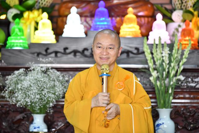 Lễ cầu an tại công ty TNHH Xuất nhập khẩu MDF Gia Phúc