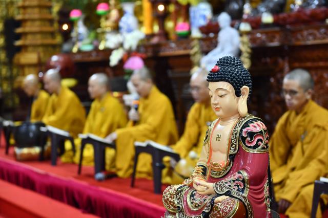 Khóa tu Ngày An Lạc: Trí tuệ làm nên sự tự tin