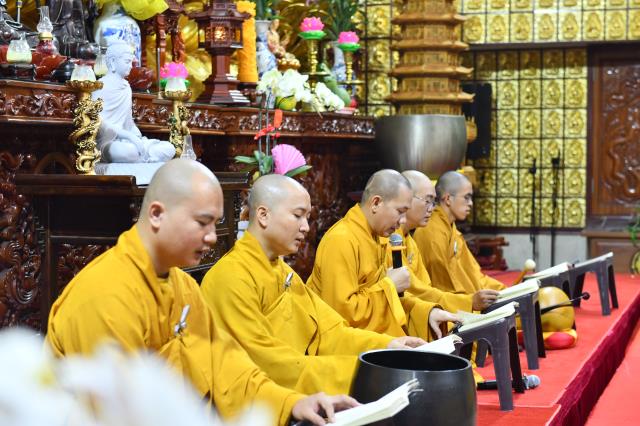 Khóa tu Ngày An Lạc: Trí tuệ làm nên sự tự tin