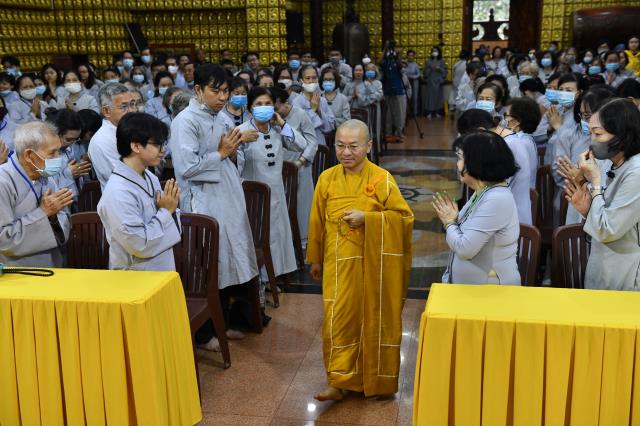 Khóa tu Ngày An Lạc: Trí tuệ làm nên sự tự tin
