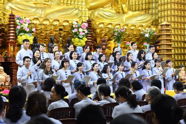 Khóa tu Ngày An Lạc: Trí tuệ làm nên sự tự tin