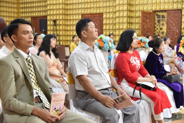 Chùa Giác Ngộ: Hôn lễ dưới đài sen của đôi uyên ương Văn Sơn và Bạch Thảo