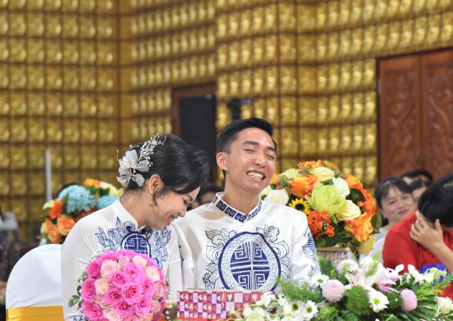 Chùa Giác Ngộ: Hôn lễ dưới đài sen của đôi uyên ương Văn Sơn và Bạch Thảo