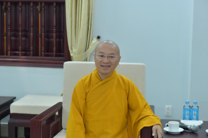 Phái đoàn trường Đại học Khoa học xã hội &amp; Nhân văn thăm và chúc tết tại Học viện Phật giáo Việt Nam tại Tp.HCM