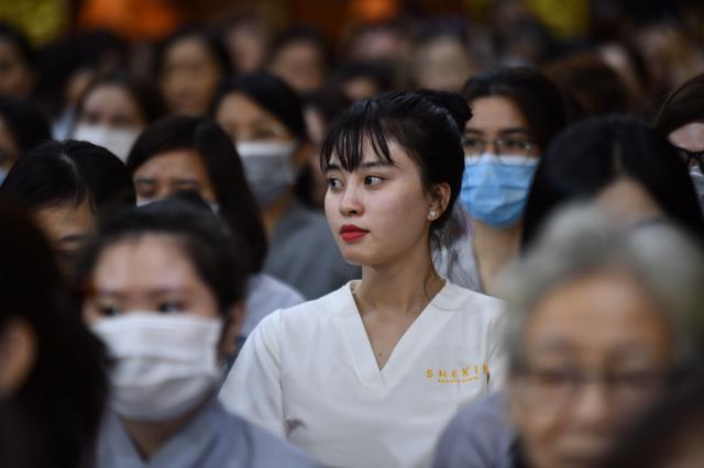Chùa Giác Ngộ: Đêm hoa đăng nhân kỷ niệm Ngày Thái tử Tất-đạt-đa xuất gia