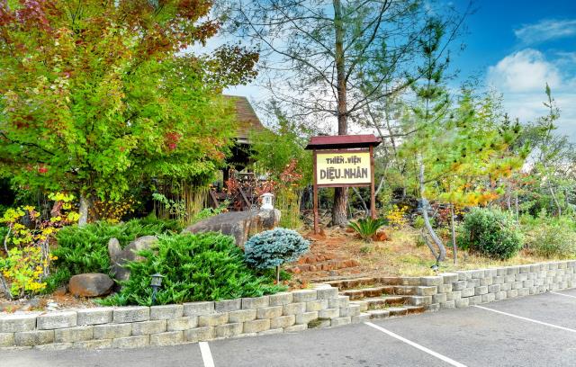 Thiền viện Diệu Nhân Rescue, California, Hoa Kỳ
