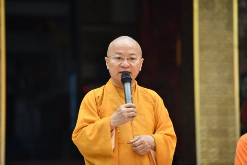 Quỹ ĐPNN Trao Tặng 6 Tấn Khoai Và Gạo Cho Bà Con Có Hoàn Cảnh Khó Khăn Trong Thời Gian Giãn Cách Xã Hội Do Dịch Covid-19