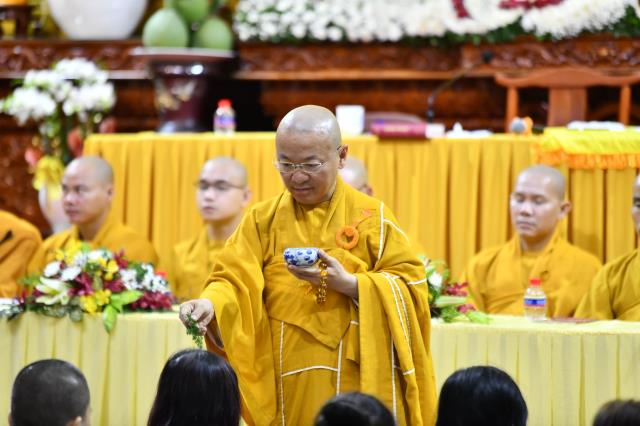 TP.HCM: Gần 170 hành giả tham dự khóa tu Xuất Gia Gieo Duyên tại chùa Giác Ngộ