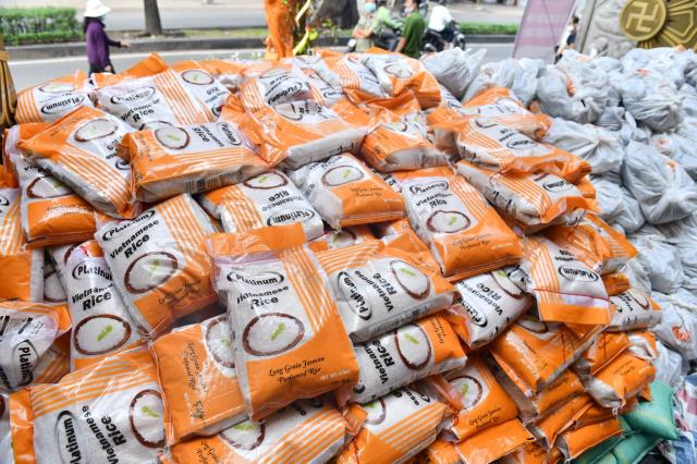Hơn 1.000 người tham gia hiến máu nhân đạo vào 2 ngày cuối tuần tại chùa Giác Ngộ
