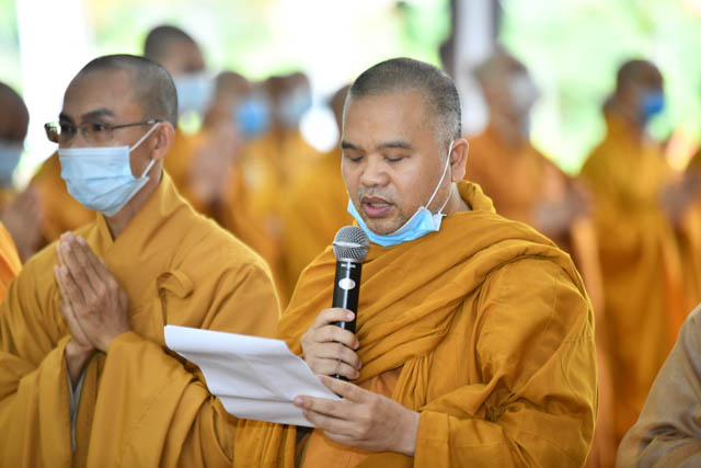 Trang nghiêm Lễ tắm Phật tại Học viện Phật giáo Việt Nam tại TP.HCM