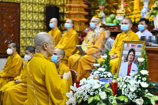 TP.HCM: Lễ tưởng niệm Tiến sĩ - Bác sĩ Mukti Bhatnagar (1957 - 2021)
