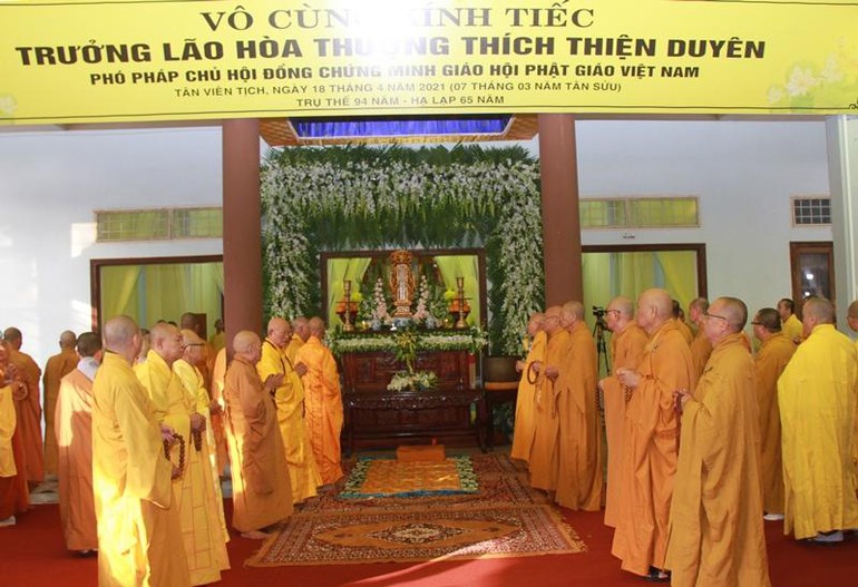 Ai điếu Trưởng Lão Hòa Thượng Thích Thiện Duyên