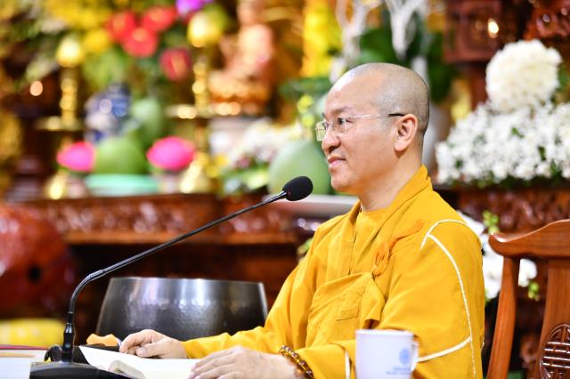 “Cái nhìn đúng đắn” - TT. Nhật Từ