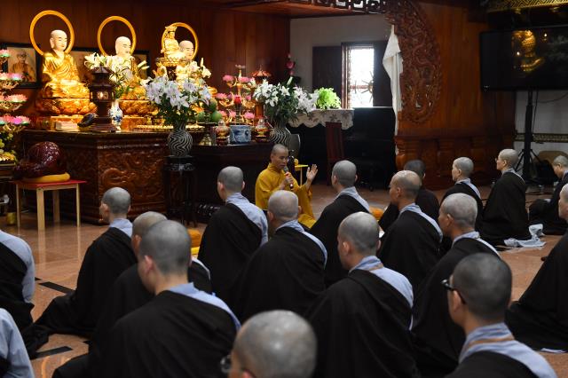 Chùm ảnh: Nhìn lại khóa tu Xuất Gia Gieo Duyên lần 8 tại chùa Giác Ngộ