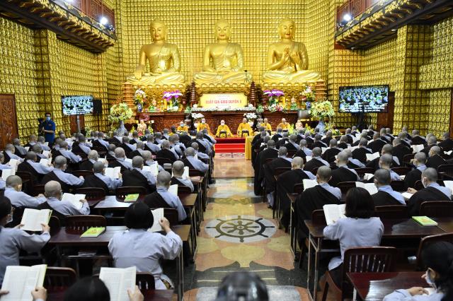 Chùm ảnh: Nhìn lại khóa tu Xuất Gia Gieo Duyên lần 8 tại chùa Giác Ngộ