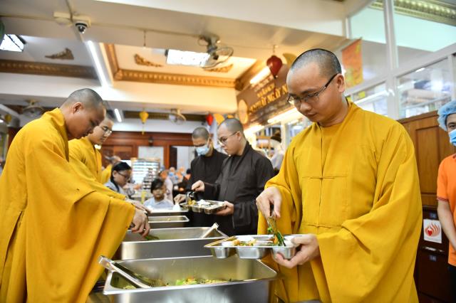 Chùm ảnh: Nhìn lại khóa tu Xuất Gia Gieo Duyên lần 8 tại chùa Giác Ngộ