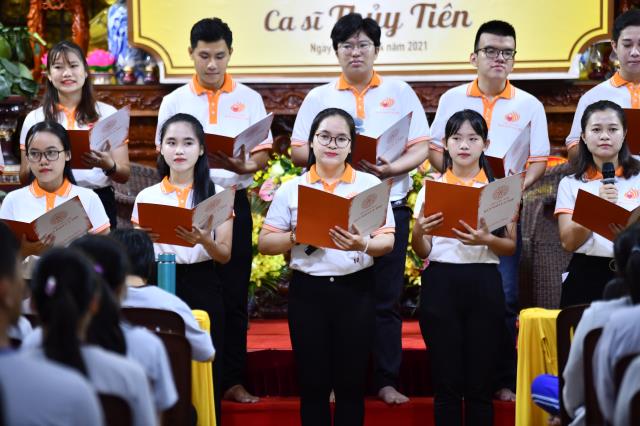 Khóa tu Tuổi Trẻ Hướng Phật: Khách mời ca sĩ Thủy Tiên với Talk show “Vì sao tôi theo đạo Phật”