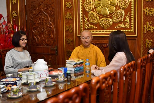 Khóa tu Tuổi Trẻ Hướng Phật: Khách mời ca sĩ Thủy Tiên với Talk show “Vì sao tôi theo đạo Phật”