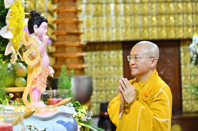 Chùa Giác Ngộ: Trang nghiêm nghi thức tắm Phật nhân Lễ Phật đản PL.2565 - DL.2021