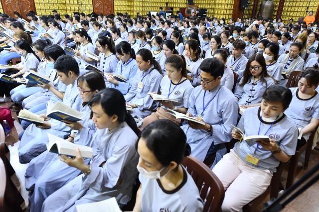 Ca sĩ Lâm Chấn Huy tham dự Talkshow “Vì sao tôi theo đạo Phật” tại chùa Giác Ngộ