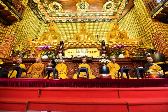 Ca sĩ Lâm Chấn Huy tham dự Talkshow “Vì sao tôi theo đạo Phật” tại chùa Giác Ngộ