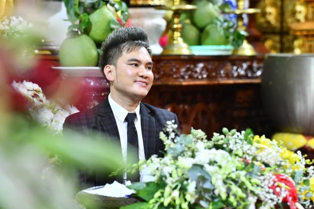 Ca sĩ Lâm Chấn Huy tham dự Talkshow “Vì sao tôi theo đạo Phật” tại chùa Giác Ngộ