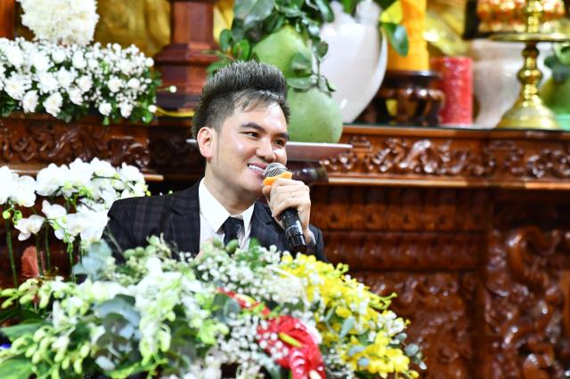 Ca sĩ Lâm Chấn Huy tham dự Talkshow “Vì sao tôi theo đạo Phật” tại chùa Giác Ngộ