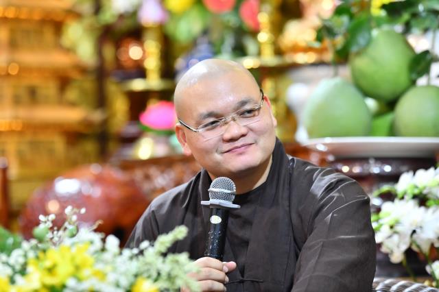 Ca sĩ Lâm Chấn Huy tham dự Talkshow “Vì sao tôi theo đạo Phật” tại chùa Giác Ngộ
