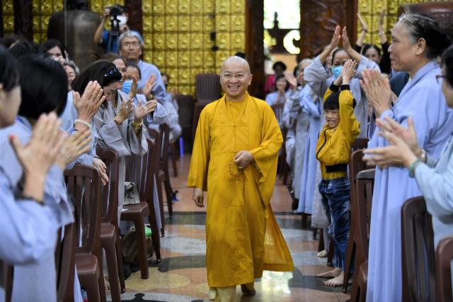 Ca sĩ Lâm Chấn Huy tham dự Talkshow “Vì sao tôi theo đạo Phật” tại chùa Giác Ngộ