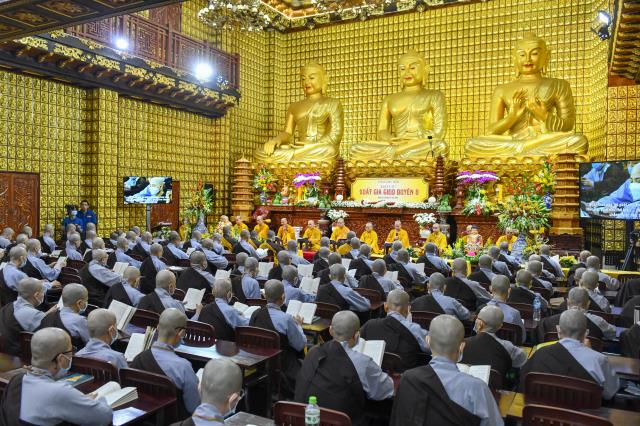 Chùm ảnh: Nhìn lại khóa tu Xuất Gia Gieo Duyên lần 8 tại chùa Giác Ngộ