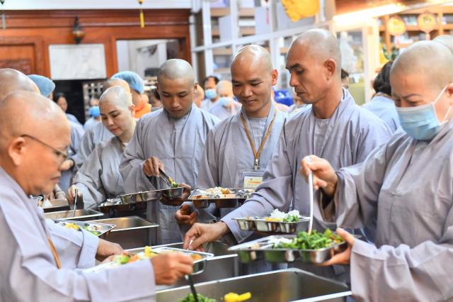 Chùm ảnh: Nhìn lại khóa tu Xuất Gia Gieo Duyên lần 8 tại chùa Giác Ngộ