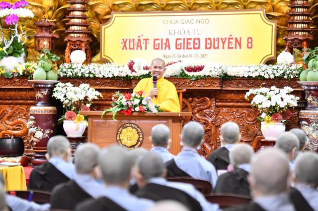 ĐĐ. Thích Vạn Mãn và bài giảng “Ứng dụng lời Phật dạy trong đời sống hằng ngày”