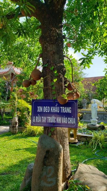 Để mùa Phật đản an lành trước đại dịch Covid-19.