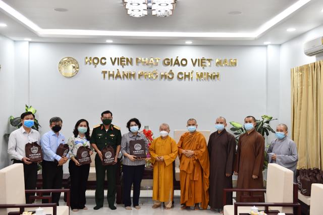 Phái đoàn ứng cử viên đại biểu Quốc hội khóa XV TP.HCM thăm Học viện