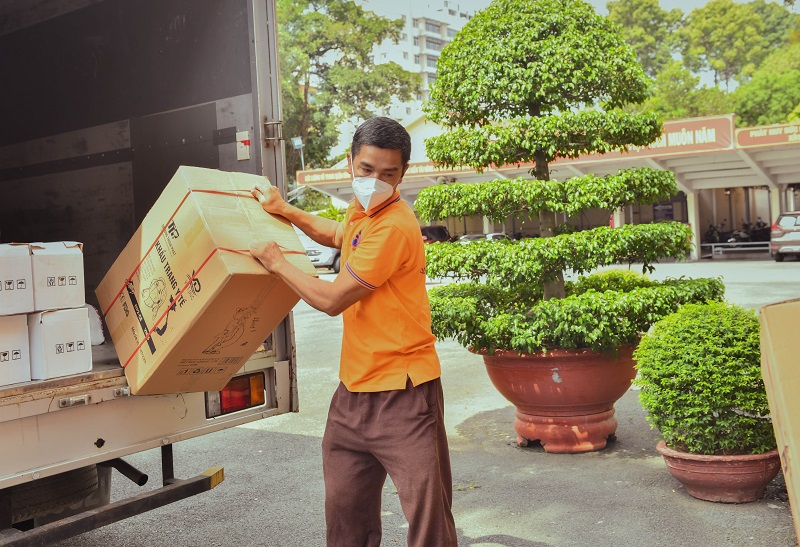 Tiếp Sức Tuyến Đầu, Nối Dài Sự Sống (Trao Tặng Trang Thiết Bị, Vật Tư Y Tế Cho Ub Mttq Việt Nam Quận Bình Thạnh Và 3 Bệnh Viện Tại Tỉnh Quảng Nam)