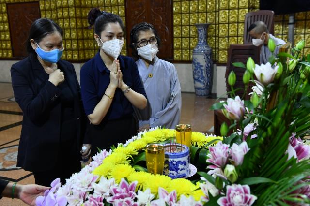 Chùa Giác Ngộ: Lễ tưởng niệm và cầu siêu cho Phật tử Nguyễn Hữu Tuất cùng hơn 20.000 người tử vong vì Covid-19