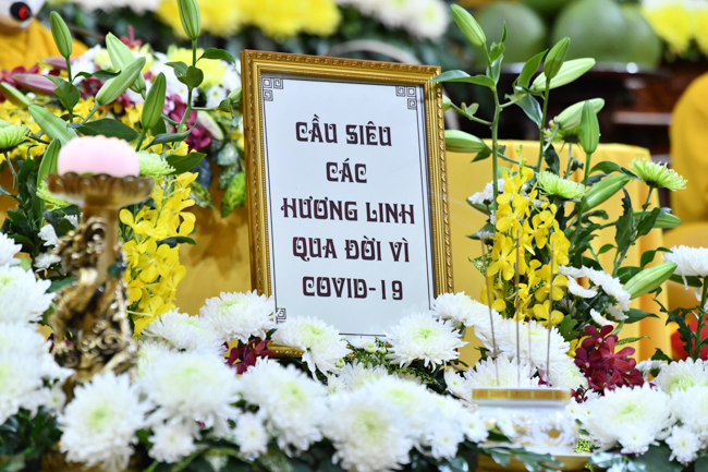 Chùa Giác Ngộ cầu siêu cho tất cả người chết vì COVID-19 trong Đại lễ Vu-lan 2021