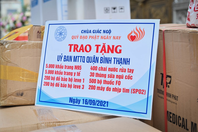 Tiếp Sức Tuyến Đầu, Nối Dài Sự Sống (Trao Tặng Trang Thiết Bị, Vật Tư Y Tế Cho Ub Mttq Việt Nam Quận Bình Thạnh Và 3 Bệnh Viện Tại Tỉnh Quảng Nam)