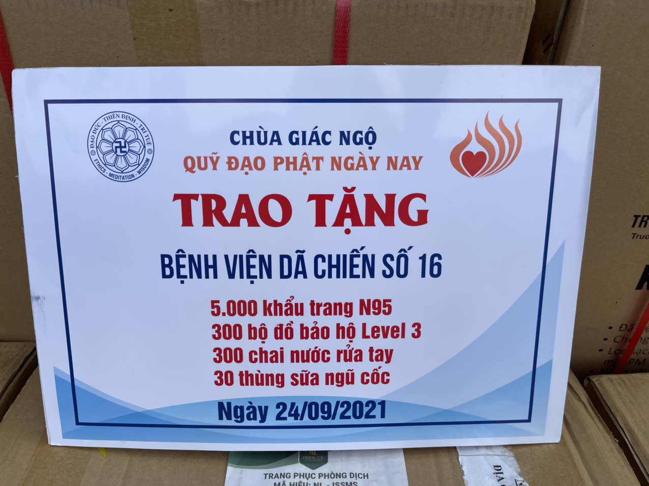 Kết nối sẻ chia vì tuyến đầu chống dịch (trao tặng vật tư y tế cho Bệnh viện Dã chiến thu dung điều trị Covid-19 số 16 và Ban Trị sự GHPG Việt Nam tỉnh Hậu Giang)