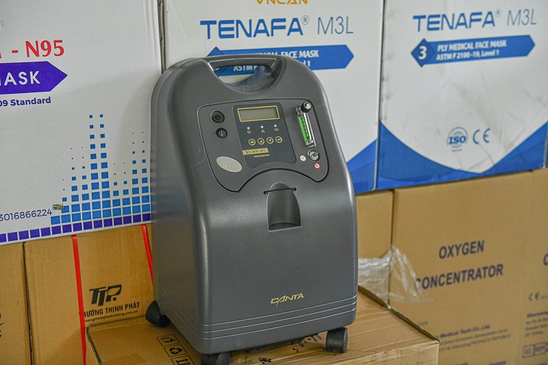 Chùa Giác Ngộ trao yêu thương, tiếp vật phẩm đến UBND Quận Gò Vấp