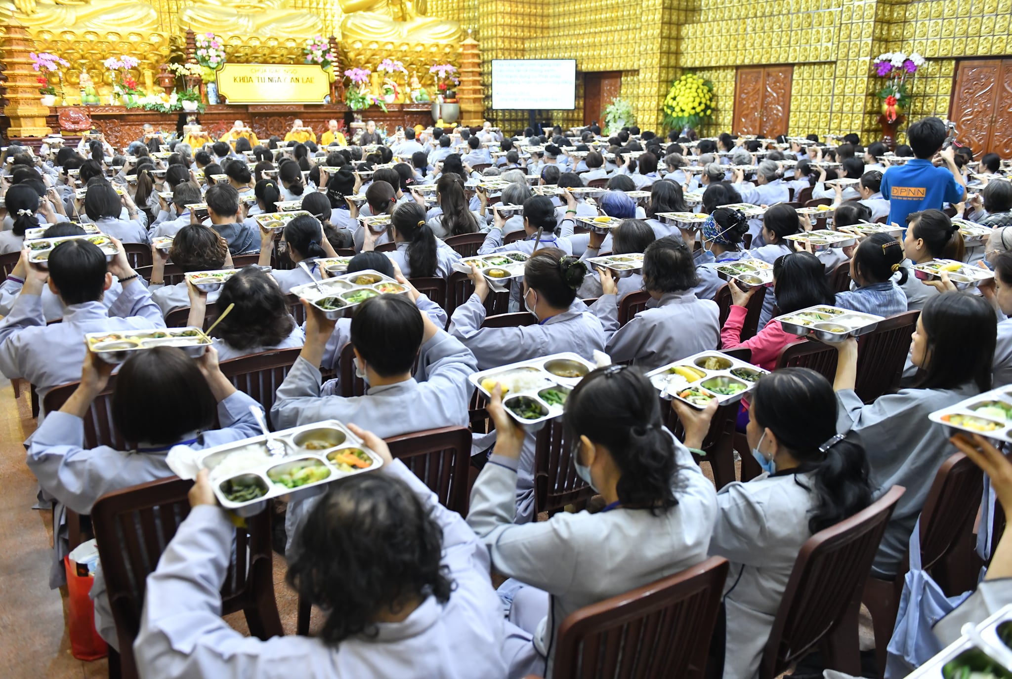 Tổng Kết Chương Trình Cúng Dường Trai Phạn Và Hộ Trì Cho Khóa Tu (GN7)